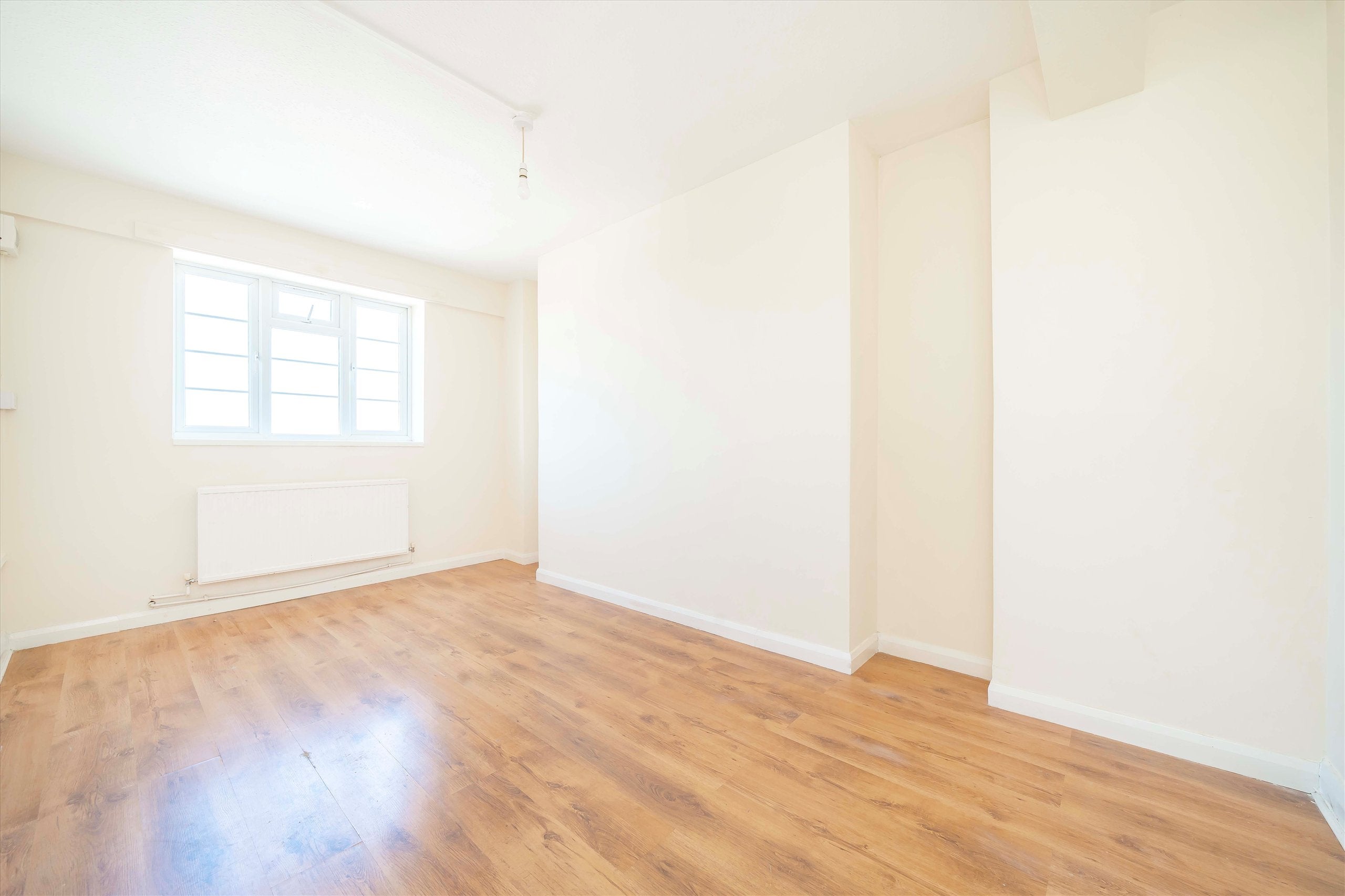 Flat Keith Grove in Greater London