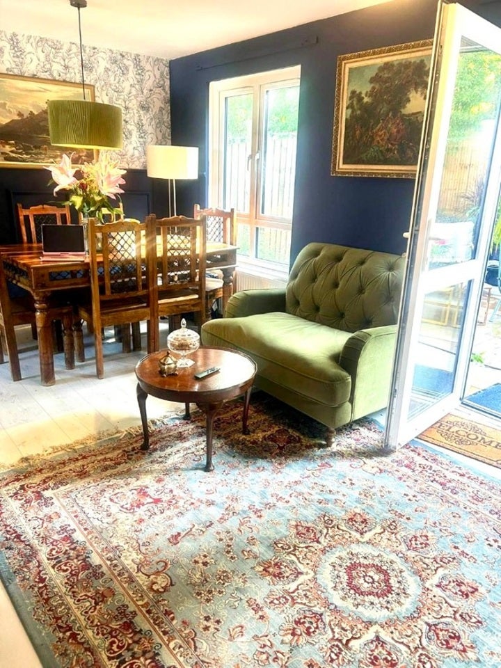 Room Curtis Field Road in Greater London