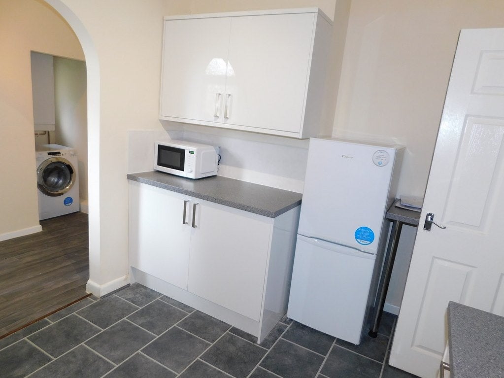 Room Rollesbrook Gardens in Southampton