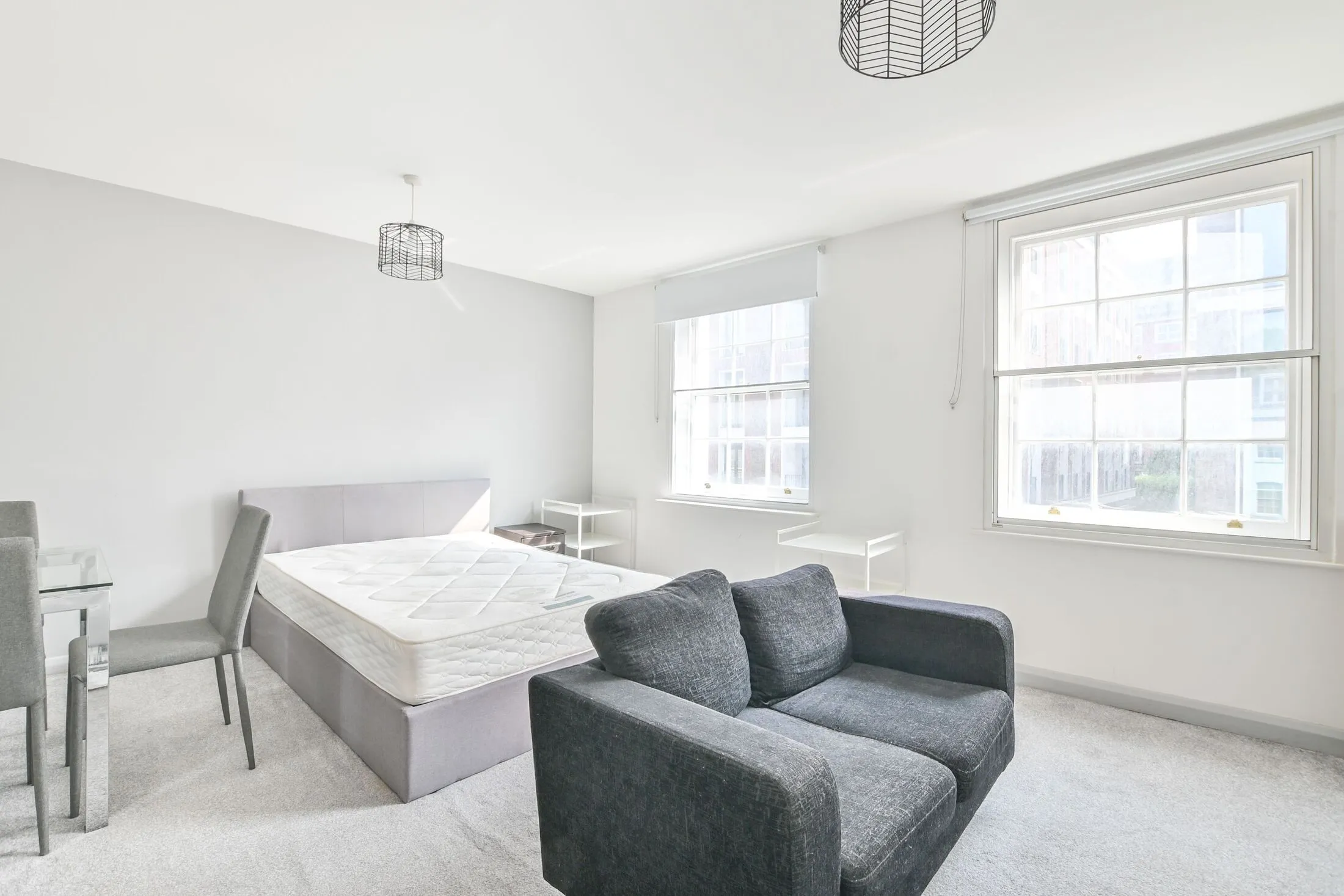 Flat Kensington Church Walk in Greater London