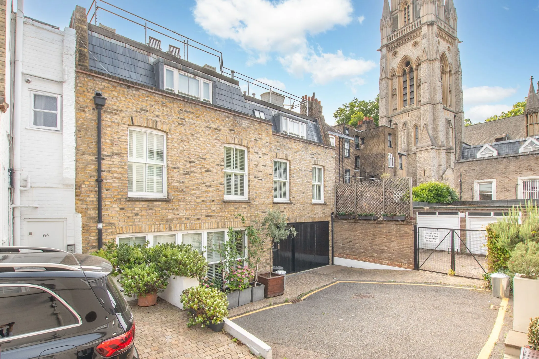Flat Kensington Church Walk in Greater London