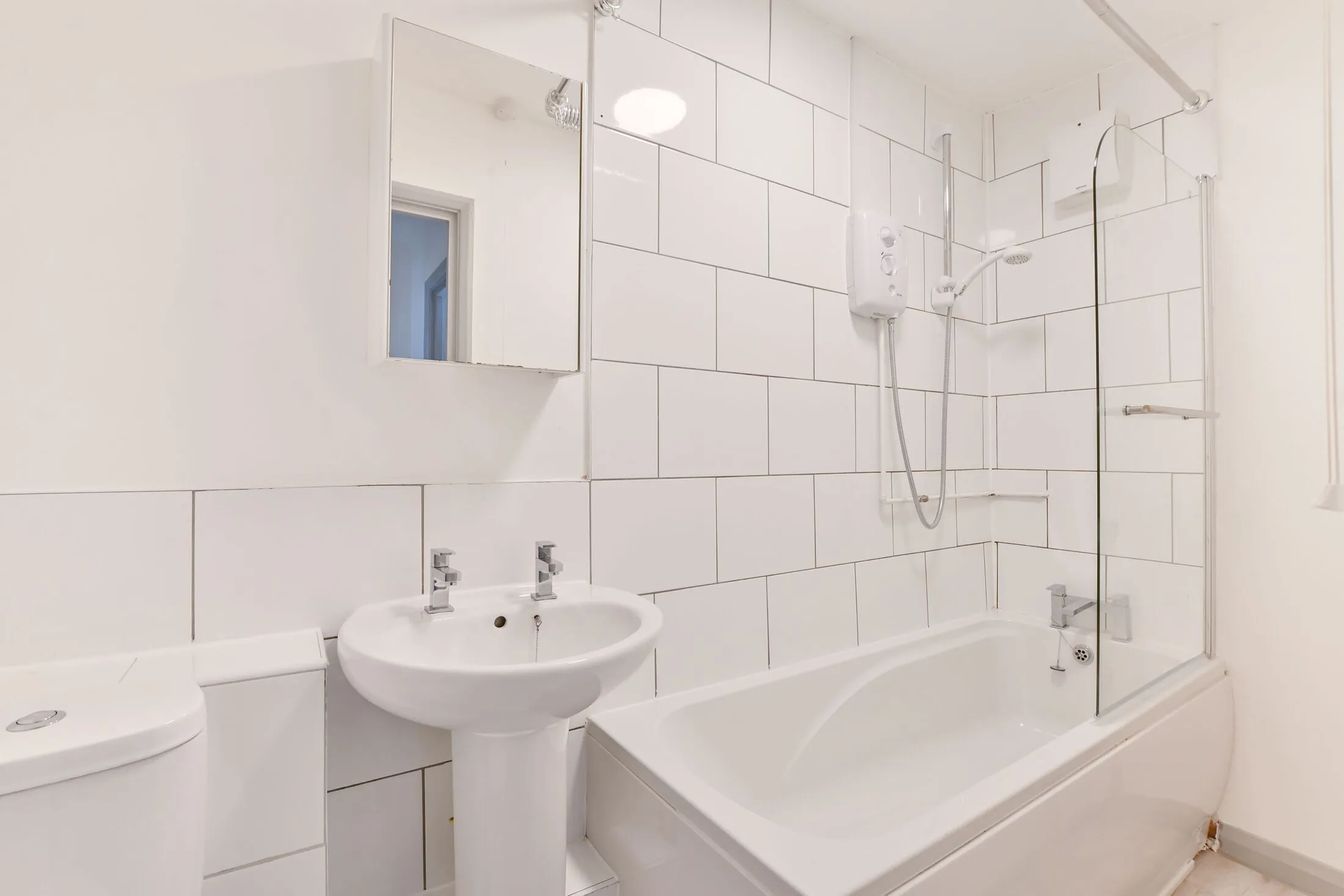 Flat Kensington Church Walk in Greater London