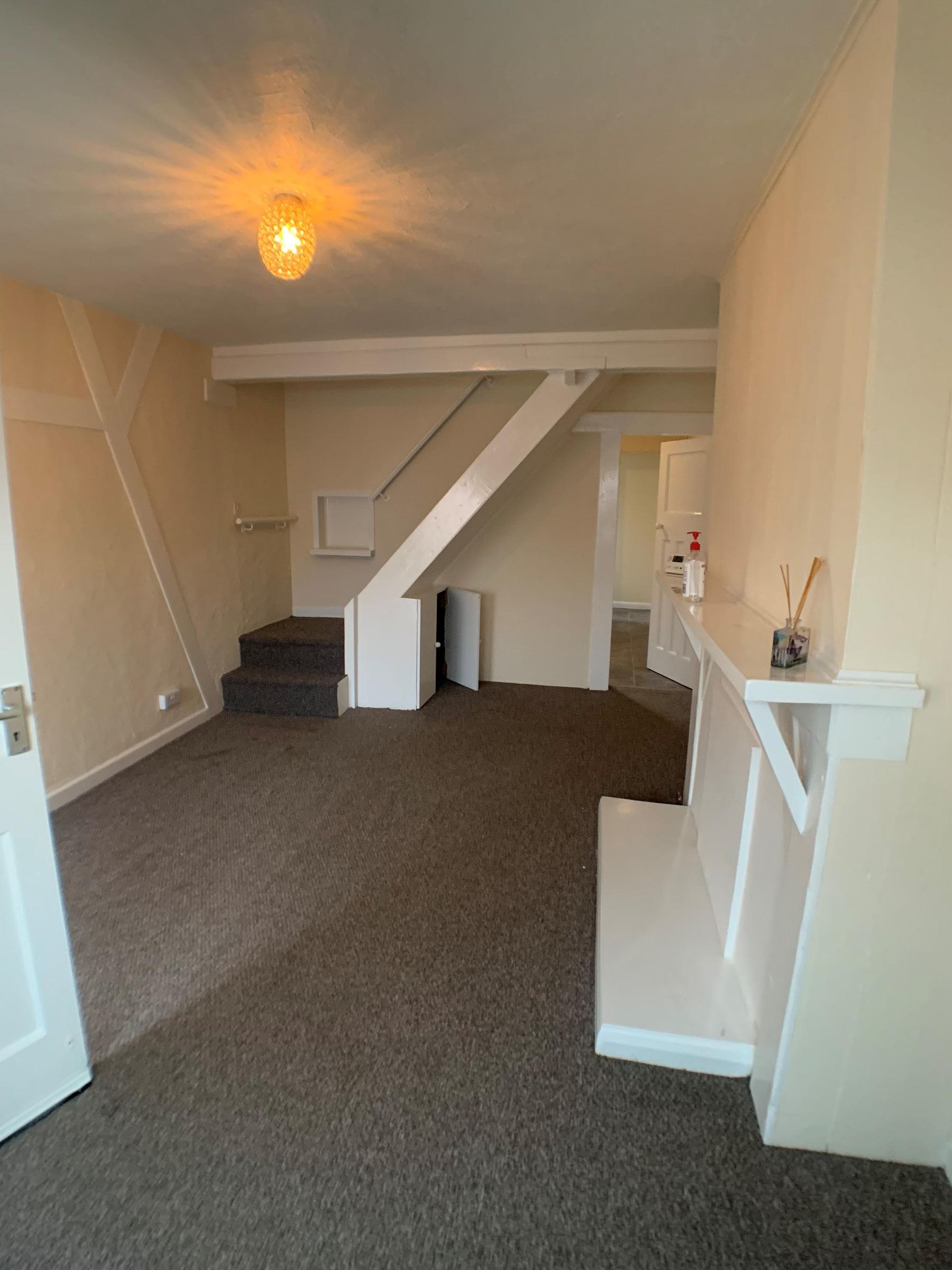 House Hunt Lane in Doncaster
