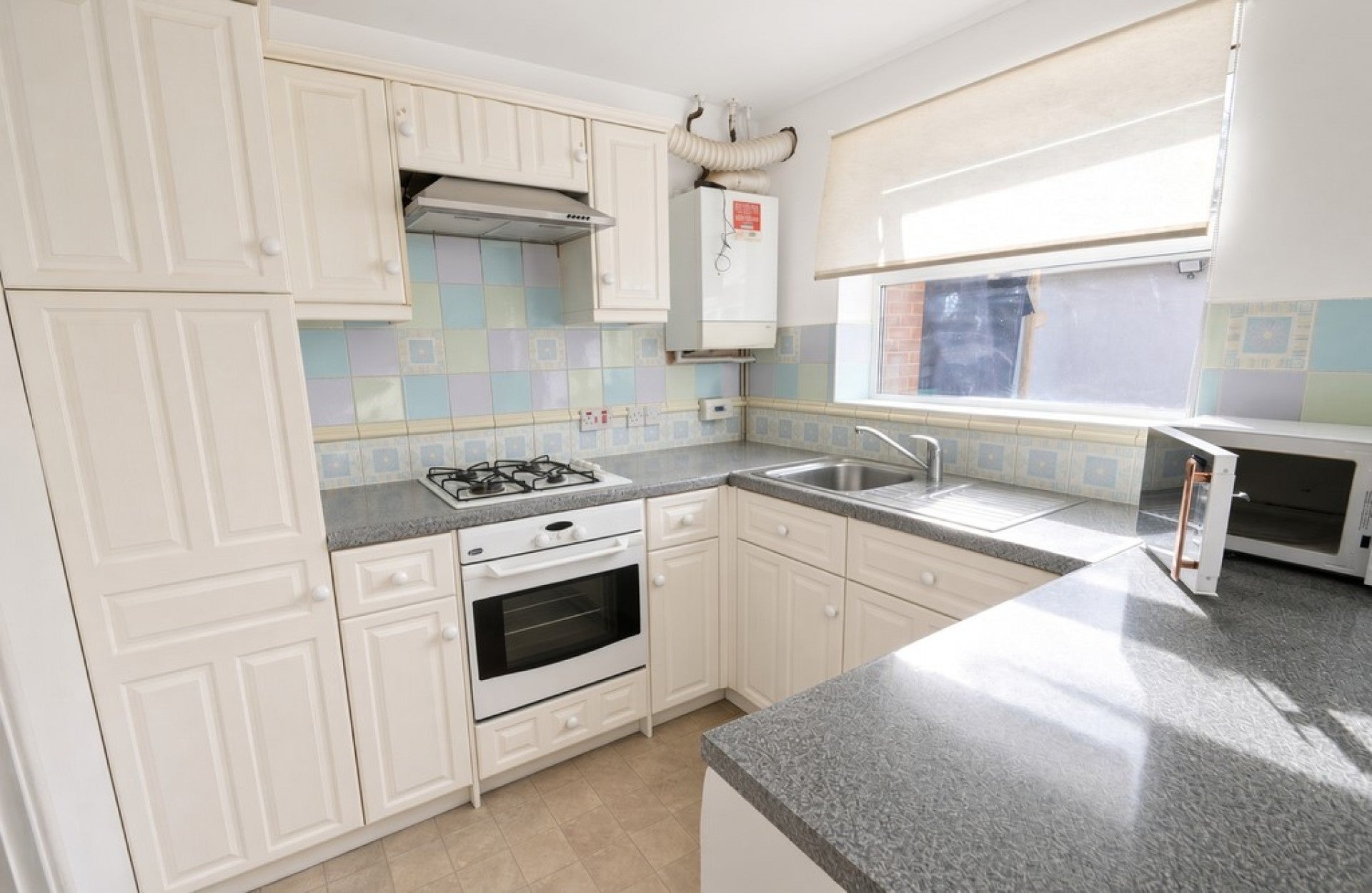 House Genesis Close in Borough of Spelthorne