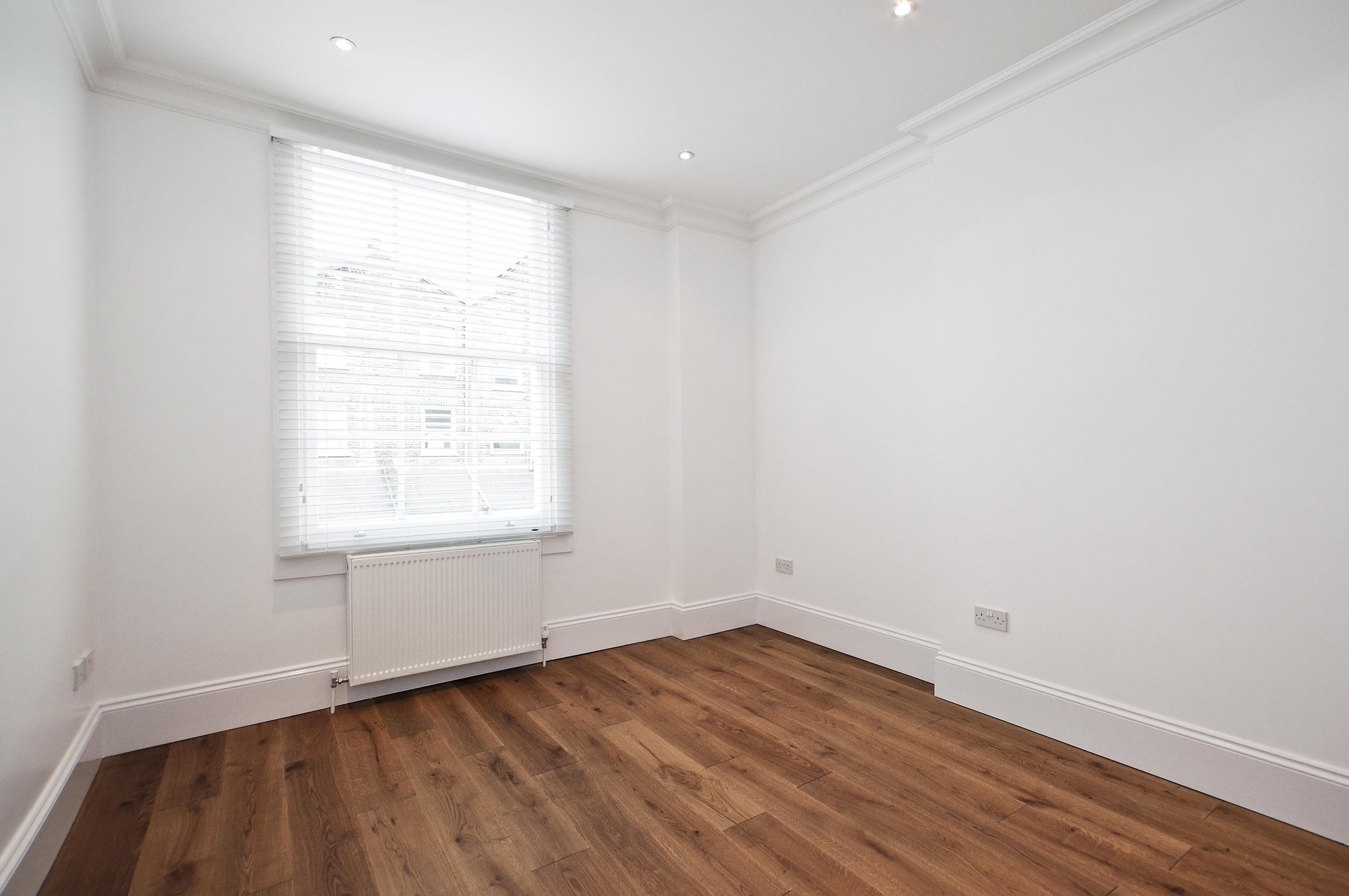 Flat Danbury Street in Greater London