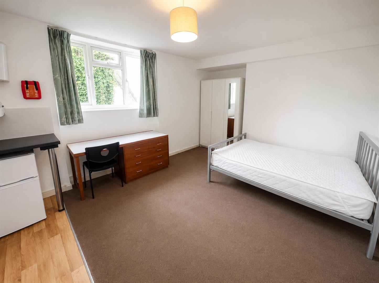 Room Dorset Gardens in Brighton