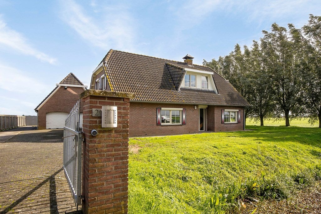 Vrijstaande woning te koop: Nieuwendijk 2A, Zwolle
