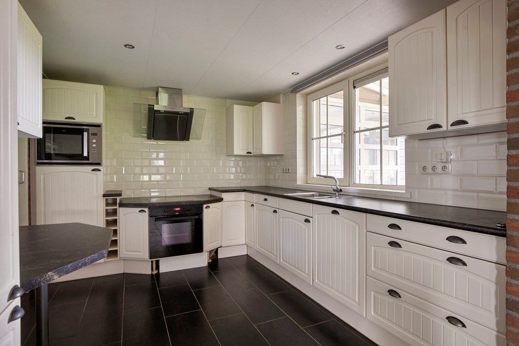 Vrijstaande woning te koop: Nieuwendijk 2A, Zwolle