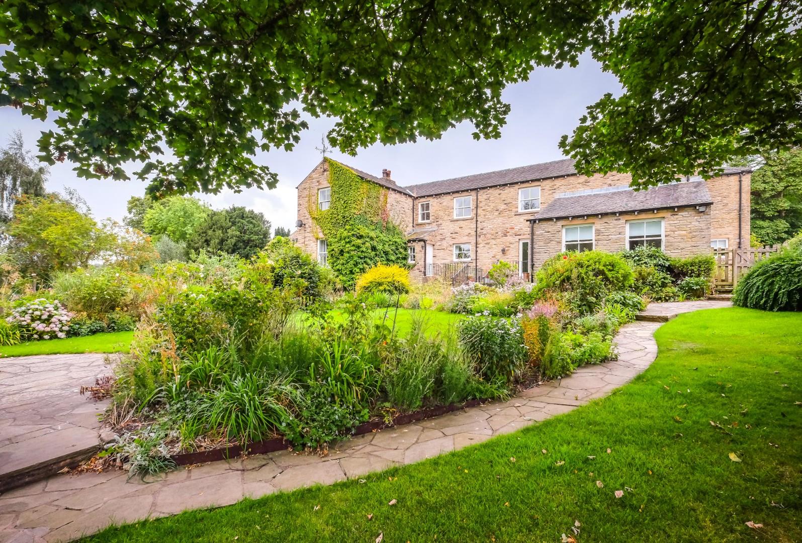 House Fenay Lane in Kirklees
