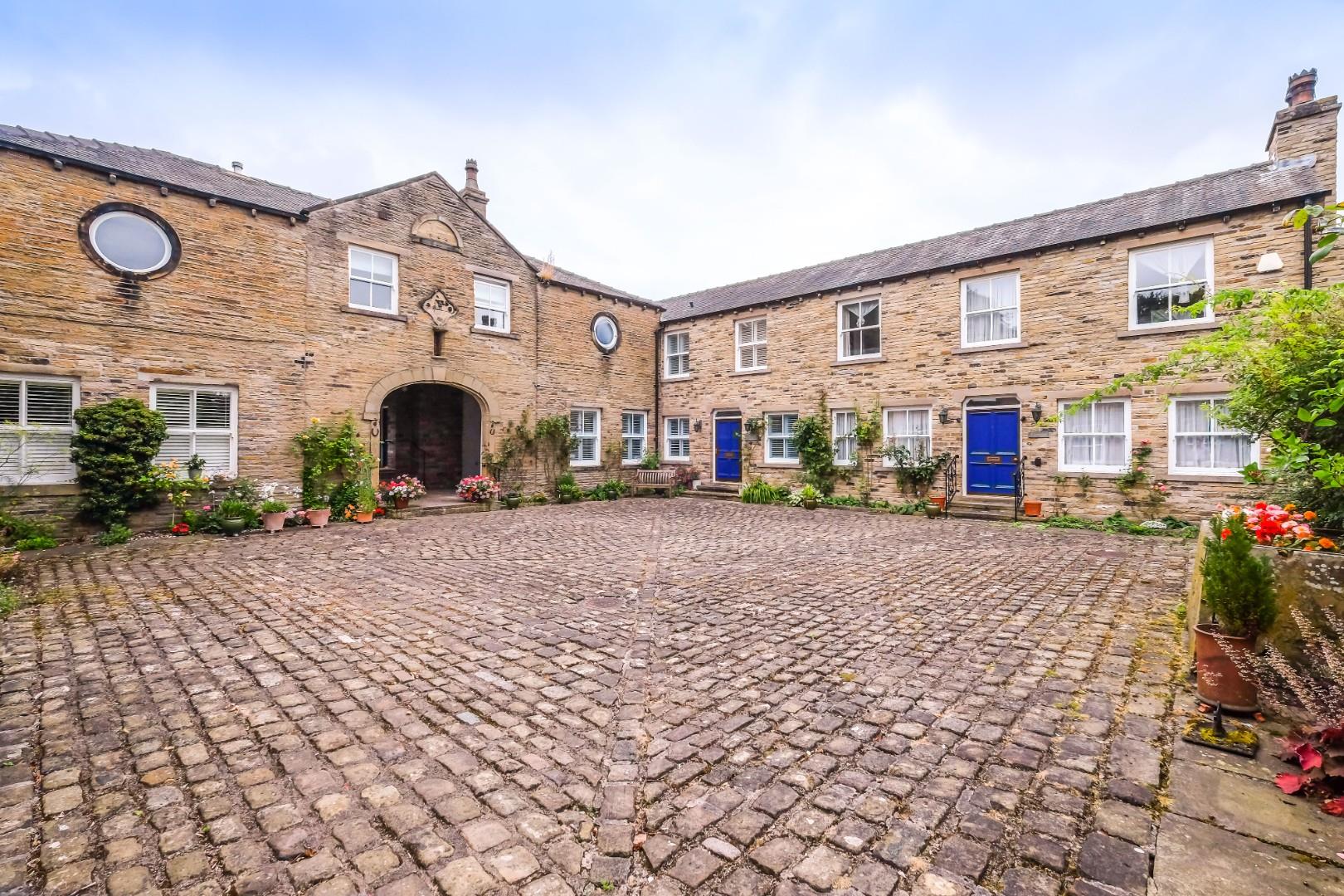 House Fenay Lane in Kirklees