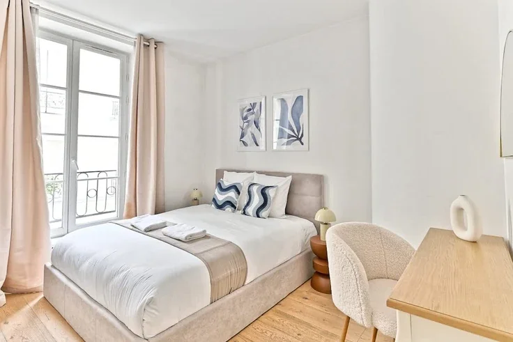Appartement Rue du Cherche-Midi à Paris