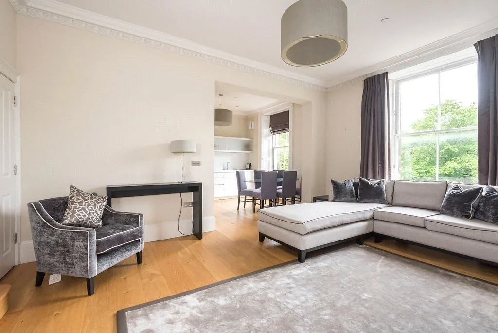 Flat Manor Place in City of Edinburgh