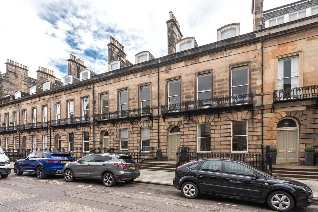 Flat Manor Place in City of Edinburgh