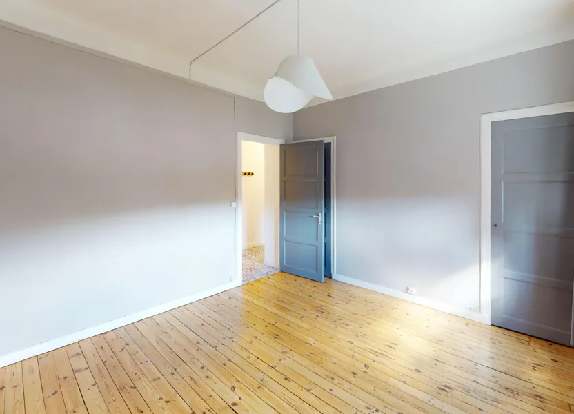Flat Rue Paul Ronin in Saint-Étienne
