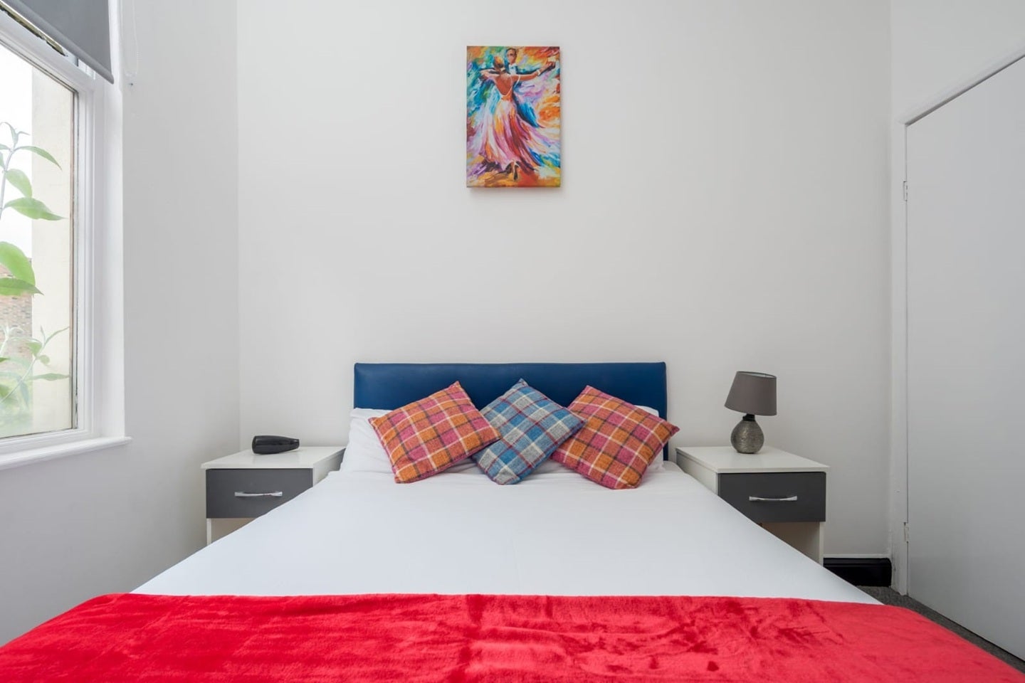 Room Berriman Road in Greater London