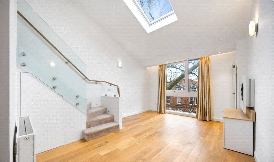 Flat Hampstead Hill Gardens in Greater London