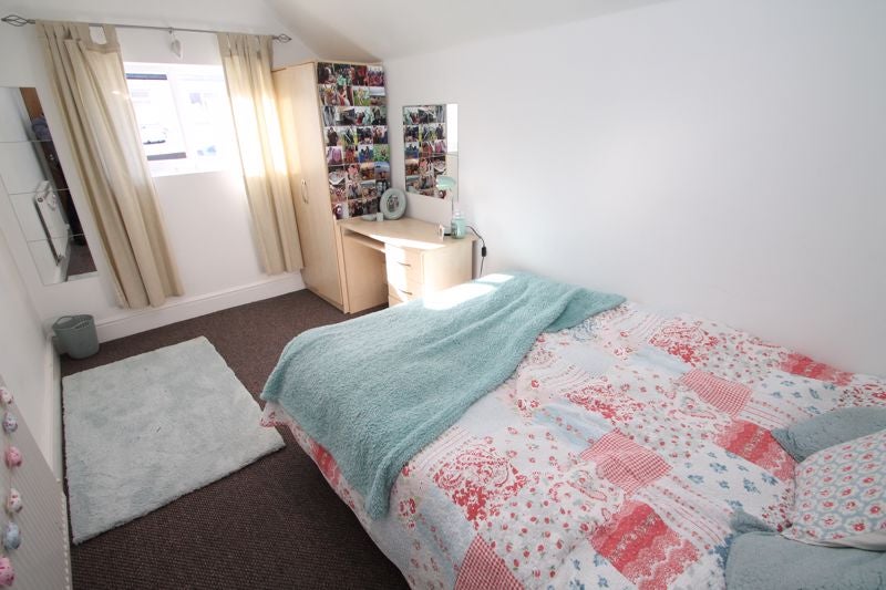 Flat Merthyr Street in Cardiff