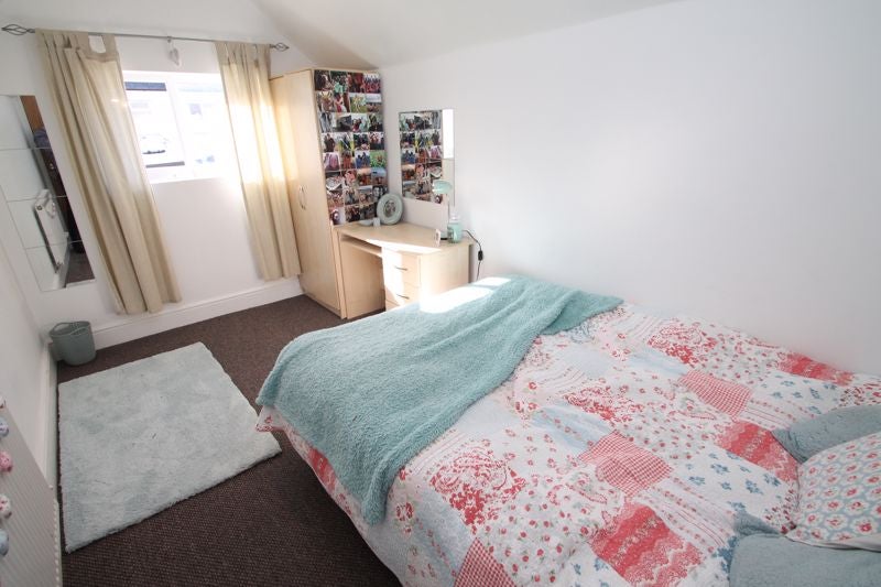 Flat Merthyr Street in Cardiff