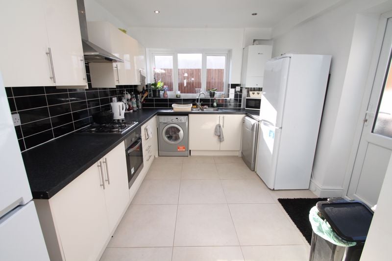 Flat Merthyr Street in Cardiff