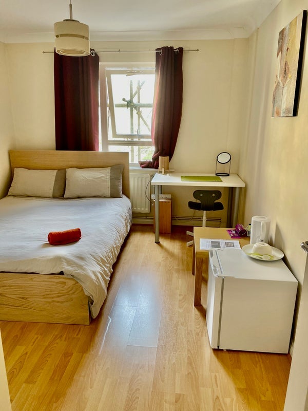 Room Donato Drive in Greater London