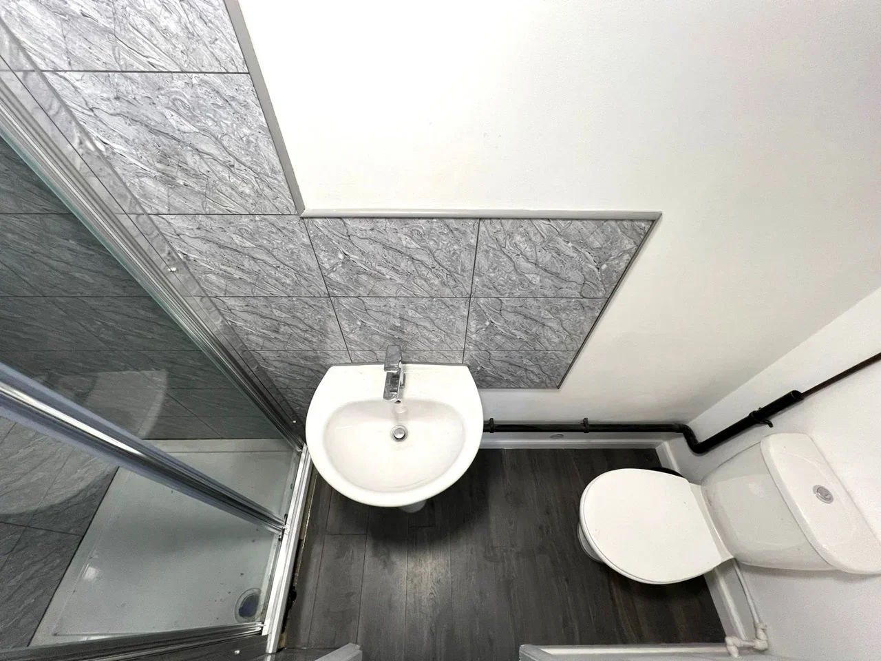 Flat Holbrook Lane in Coventry