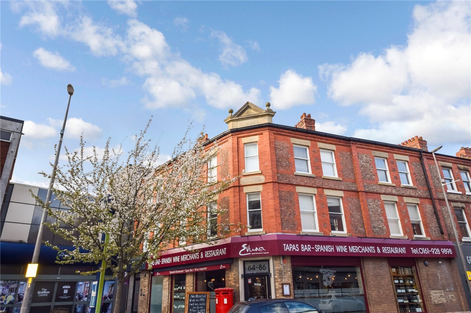 Flat Stamford New Road in Trafford