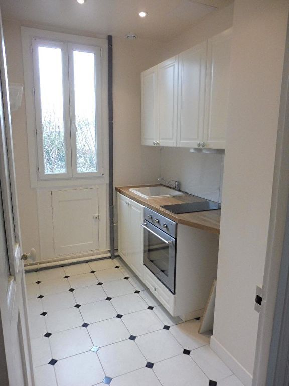 Flat Rue René Weill in Saint-Cloud