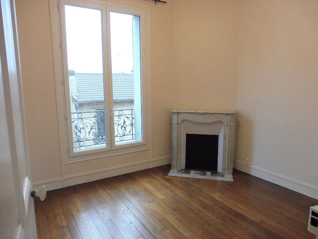 Flat Rue René Weill in Saint-Cloud