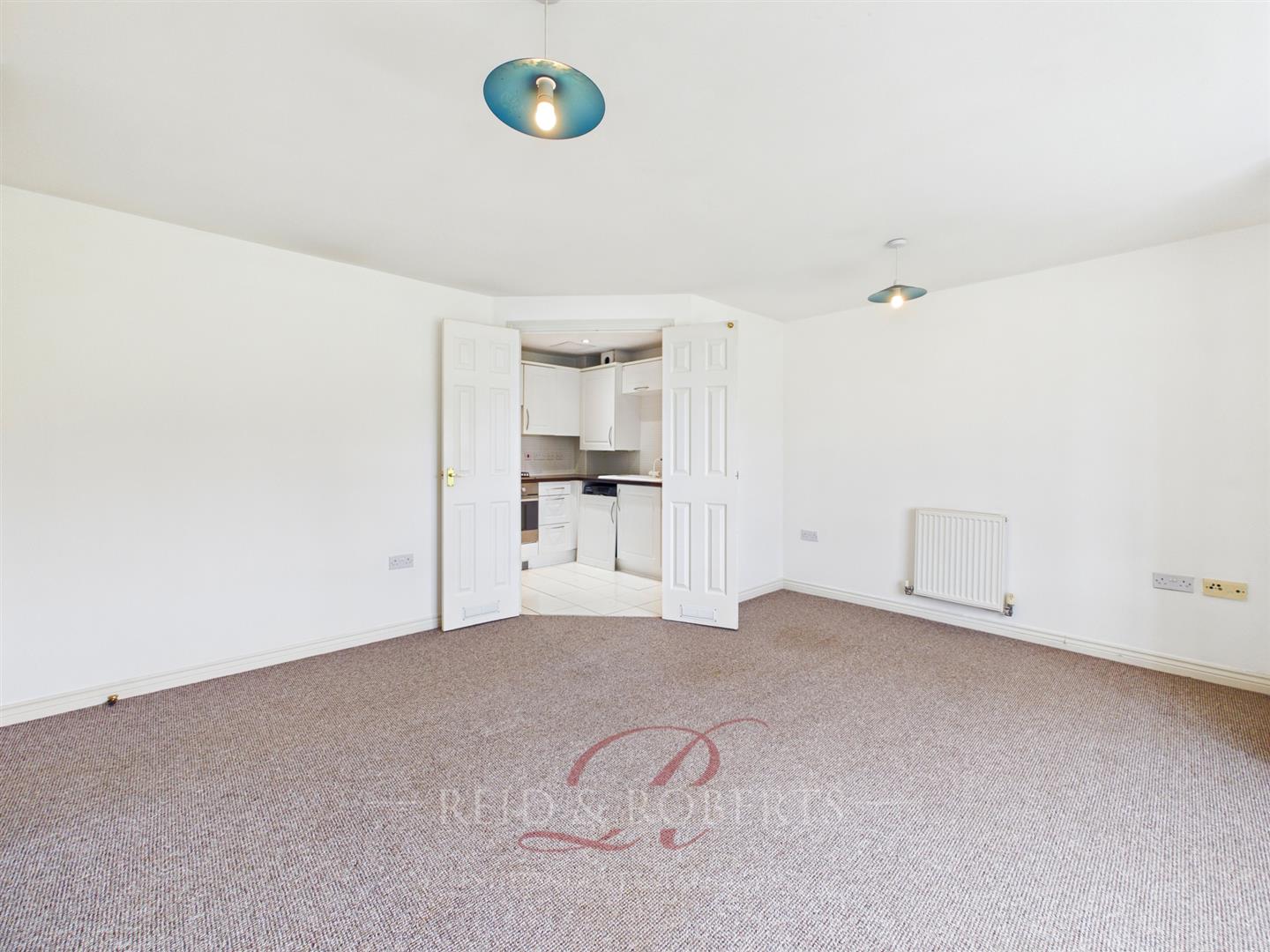 Flat Lamberton Drive in Tanyfron