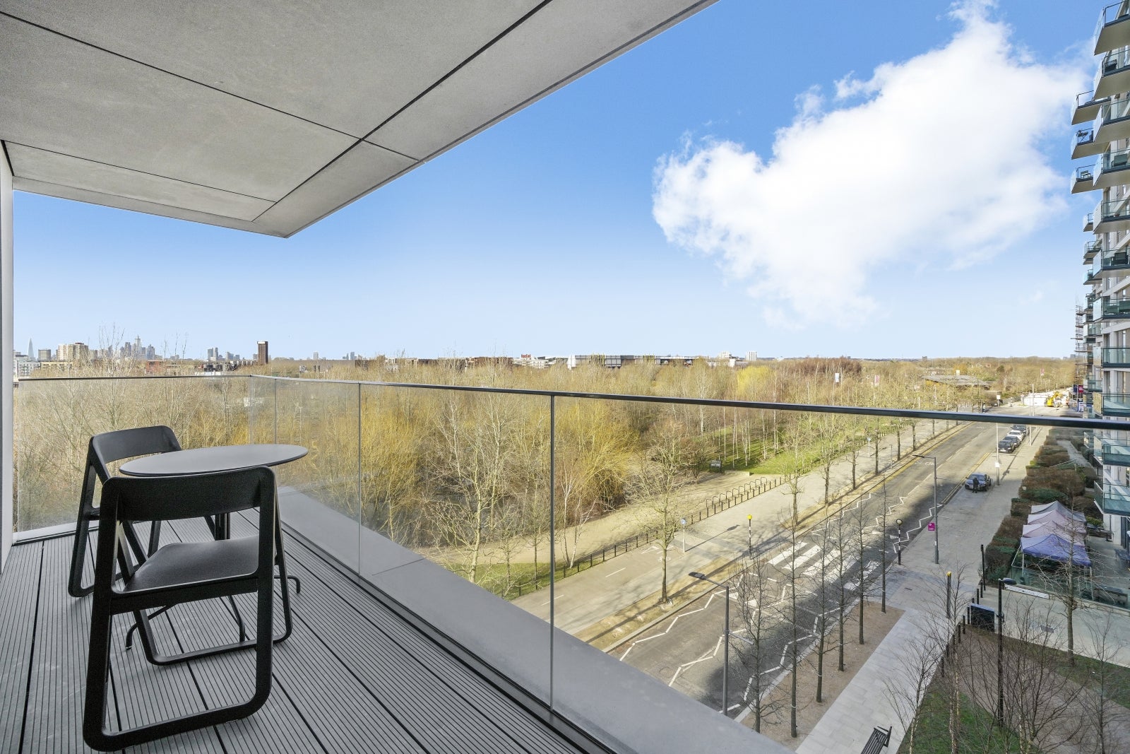 Flat Anthems Way in Greater London