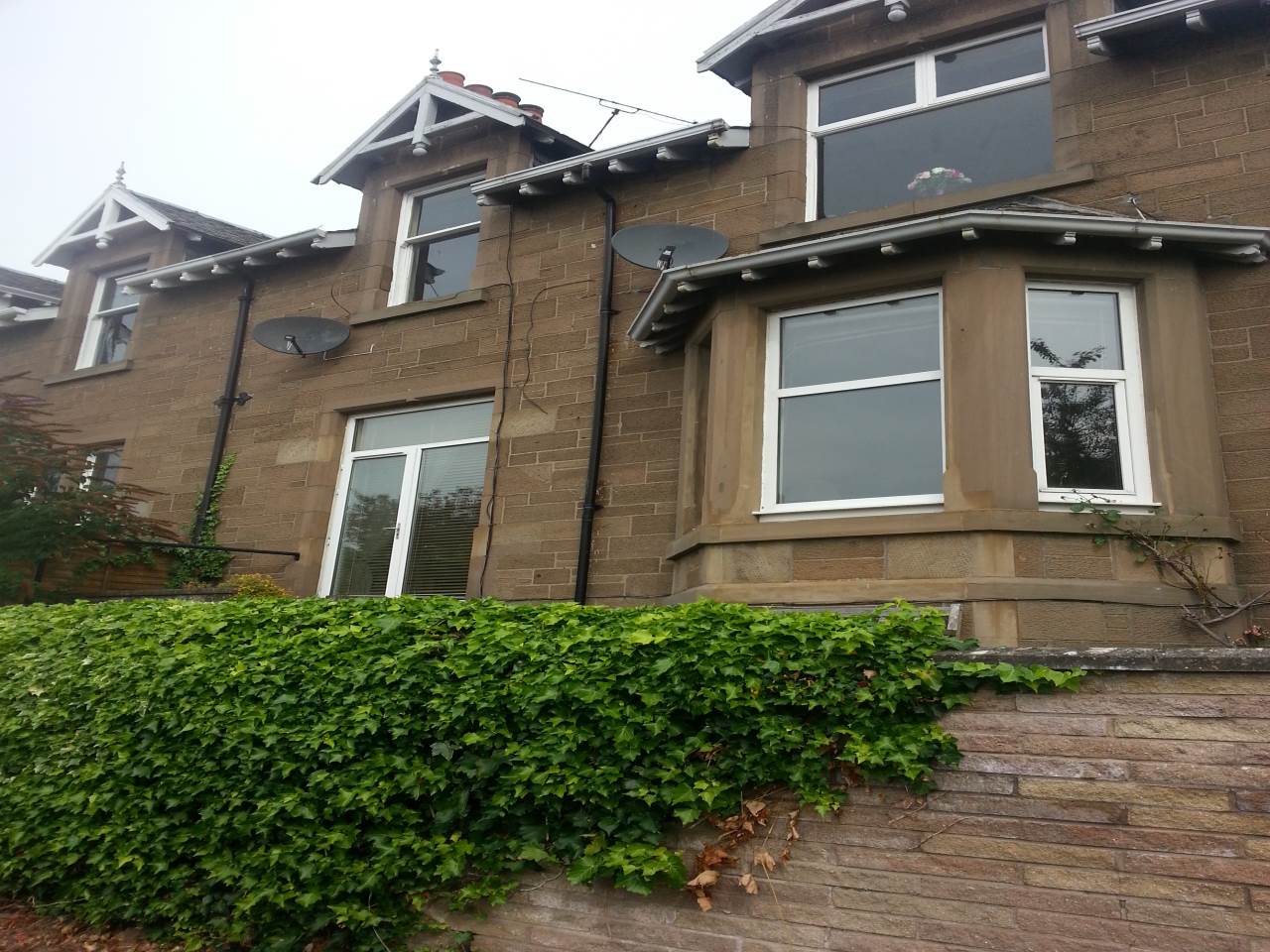 Flat Hillcrest Road in Dundee