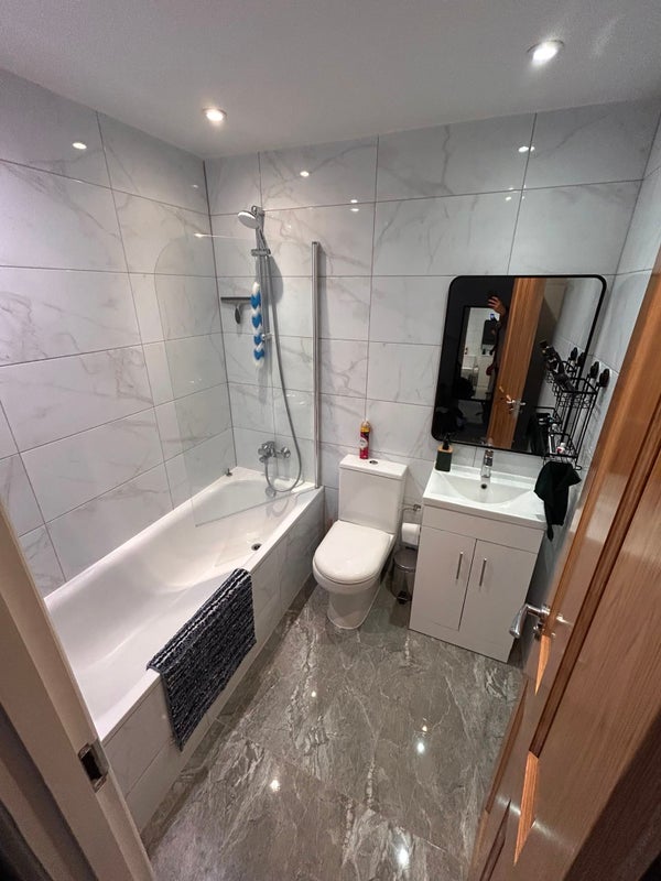 Room Palatine Avenue in Greater London
