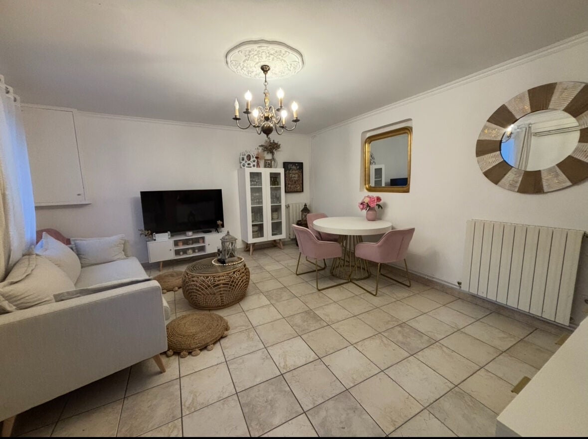 Maison Rue du Ventoux à Saint-Gervasy