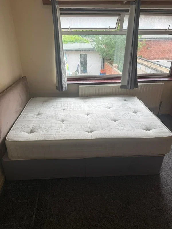 Room Review Road in Greater London