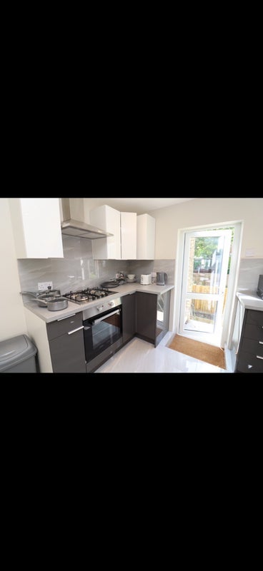 Room Mabley Street in Greater London