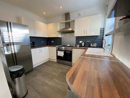 Flat Lily Street in Newcastle-under-Lyme