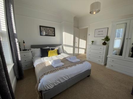 Flat Lily Street in Newcastle-under-Lyme