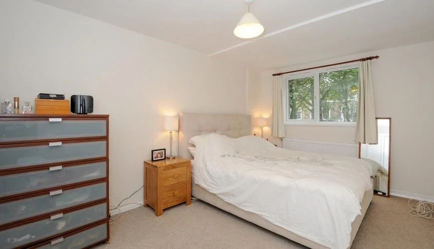 Flat Napier Terrace in Greater London