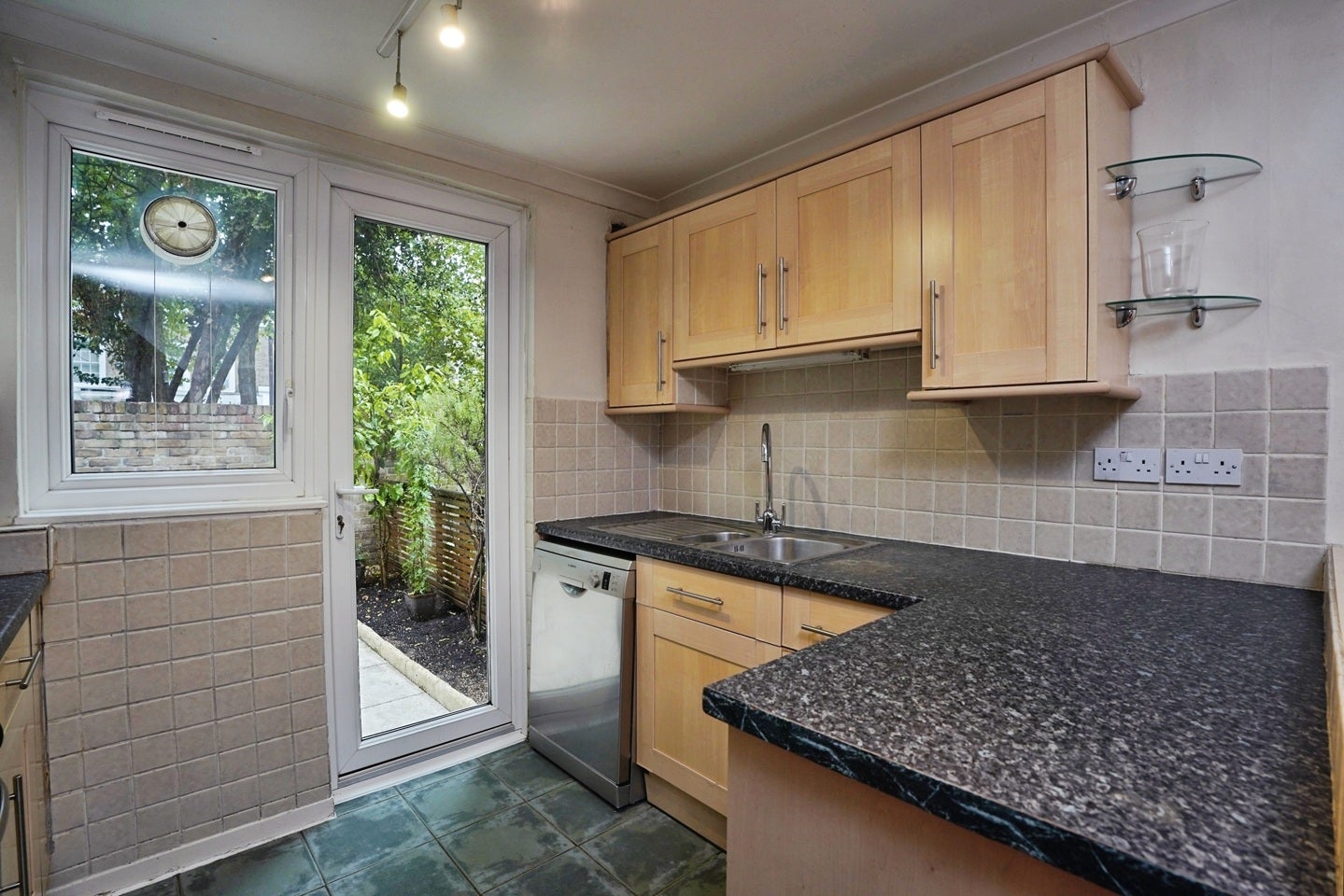 Flat Napier Terrace in Greater London