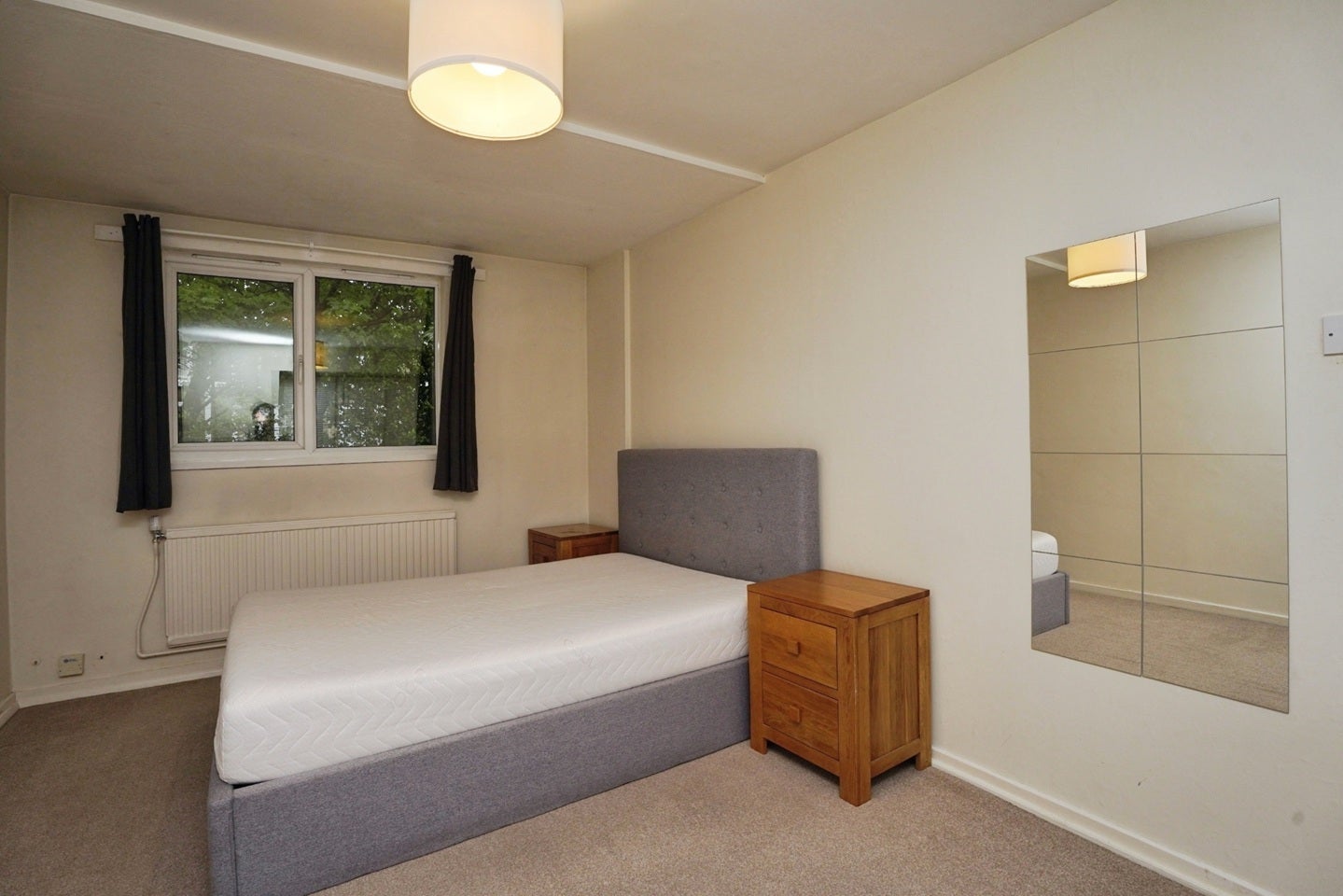 Flat Napier Terrace in Greater London