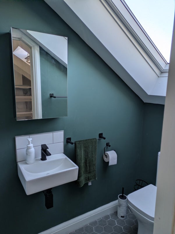 Room Hengaston Street in Bristol
