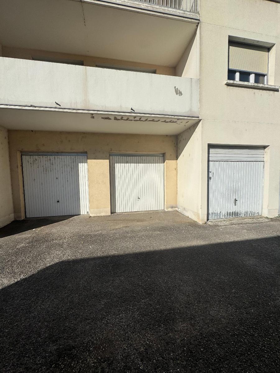 Appartement Avenue Édouard Herriot à Décines-Charpieu