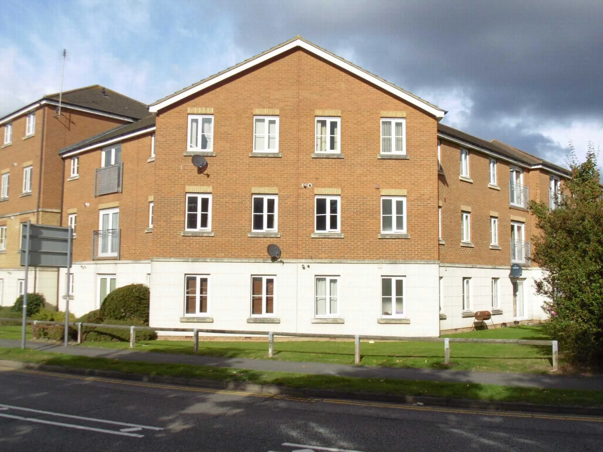 Flat St Lukes Court in Welwyn Hatfield
