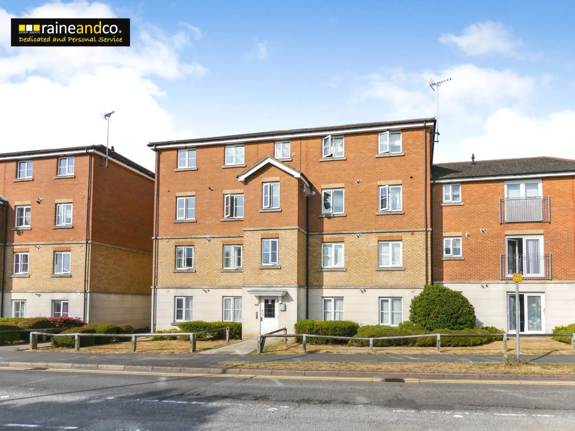Flat St Lukes Court in Welwyn Hatfield