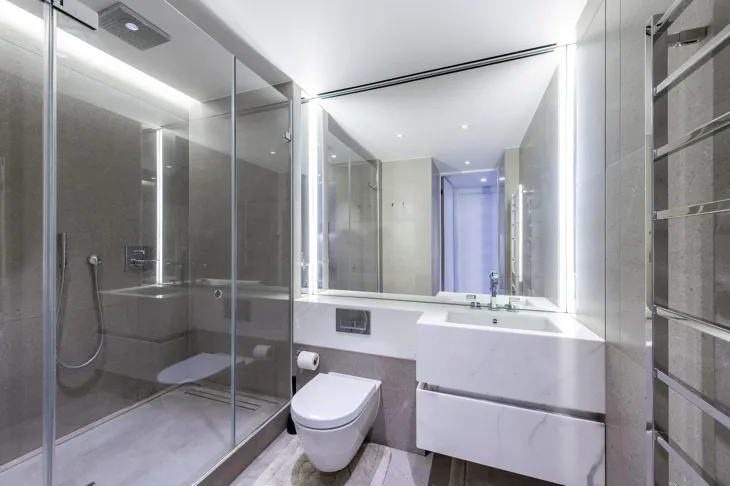Flat Bressenden Place in City of Westminster