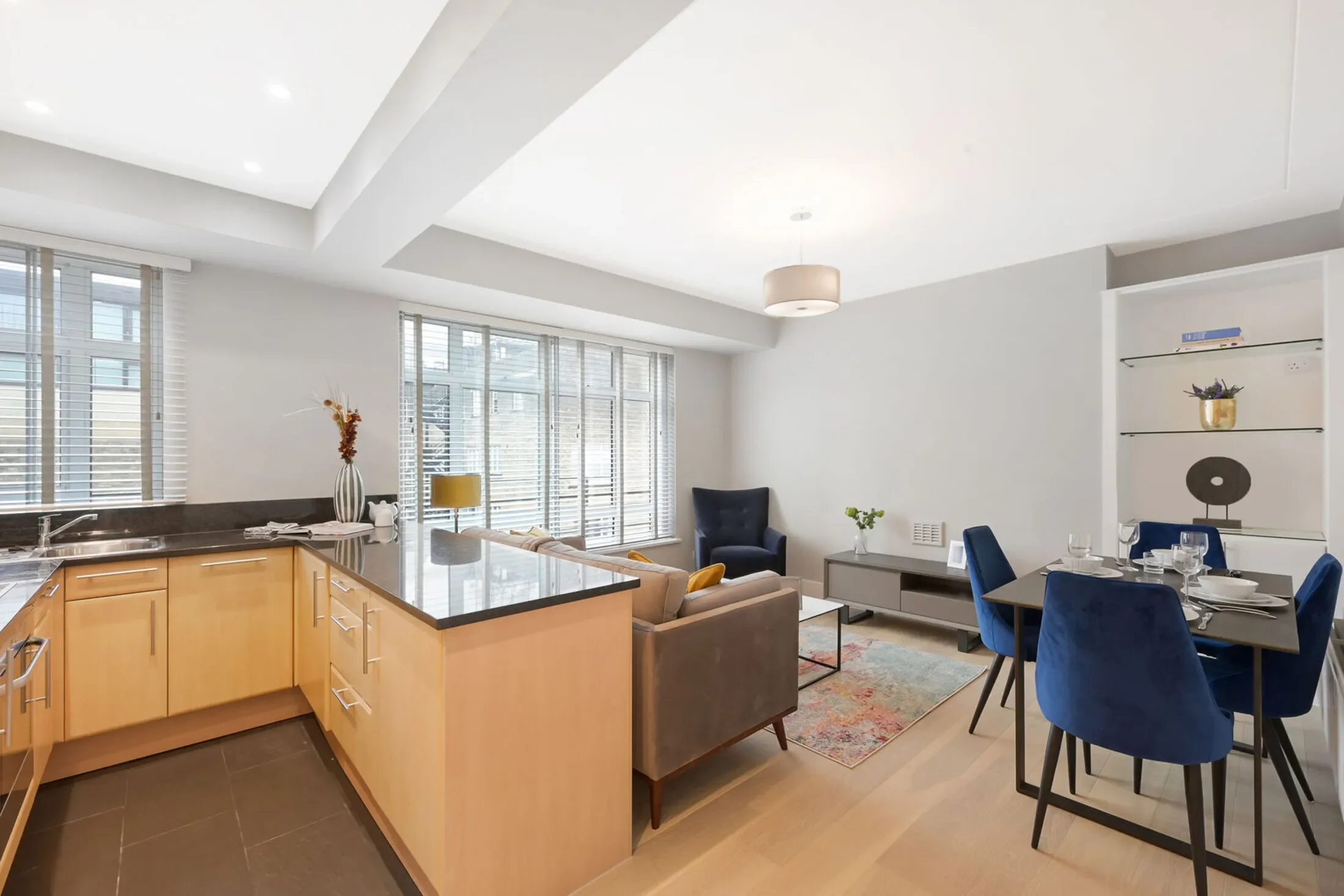 Flat Sloane Street in Greater London