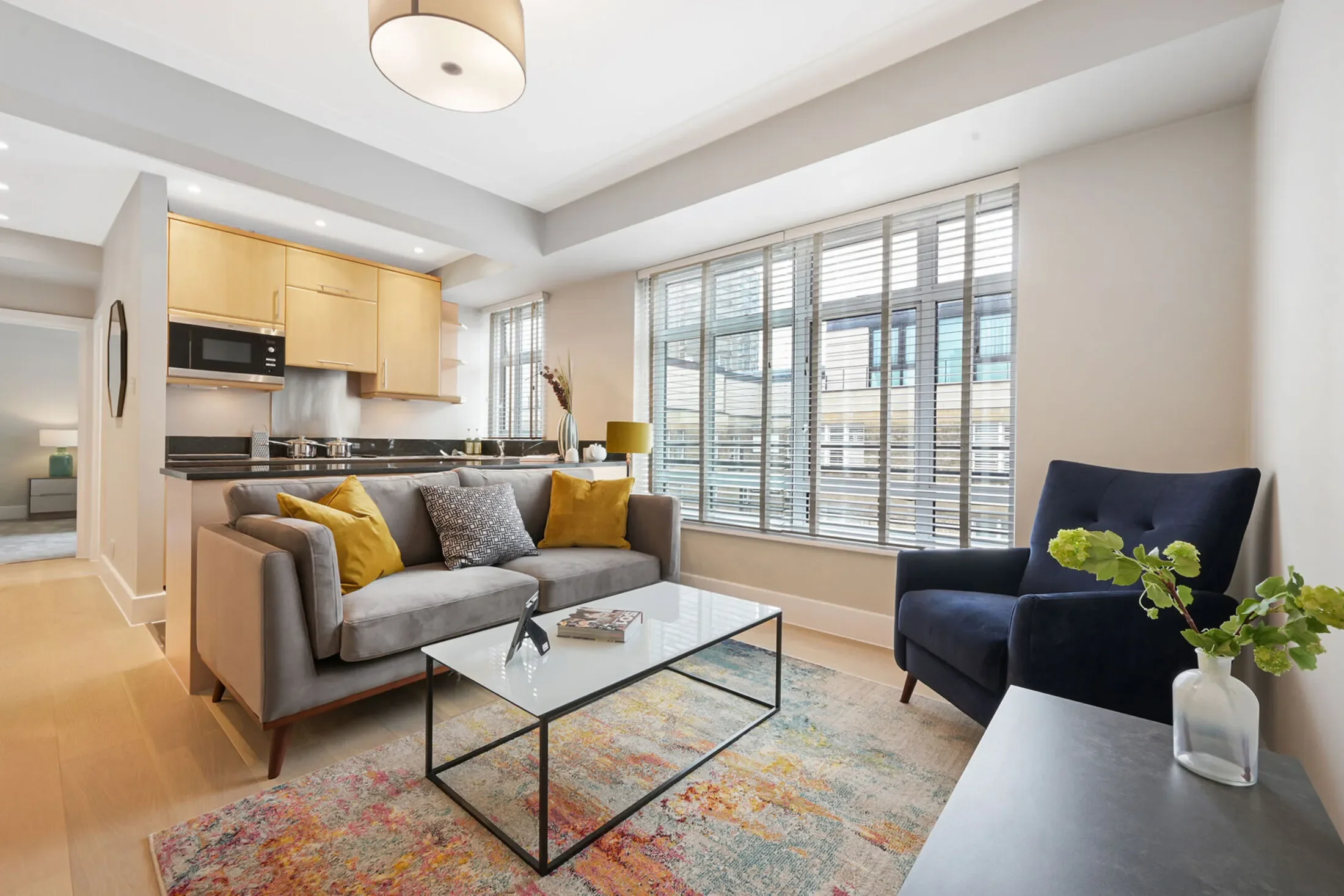 Flat Sloane Street in Greater London