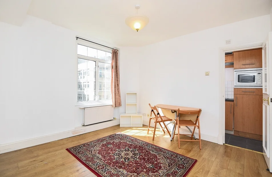Flat Harrowby Street in City of Westminster