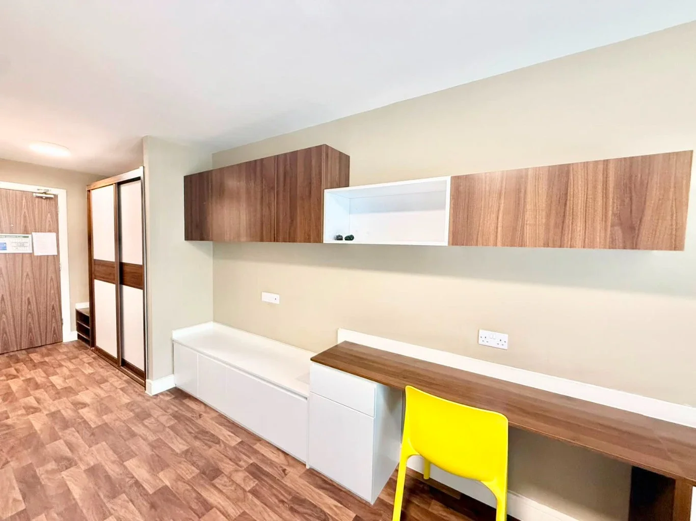 Flat Pembroke Place in Liverpool