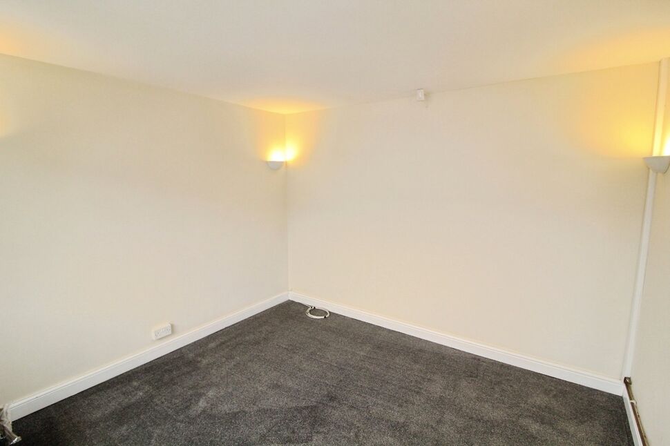 House Sherburn Approach in Leeds